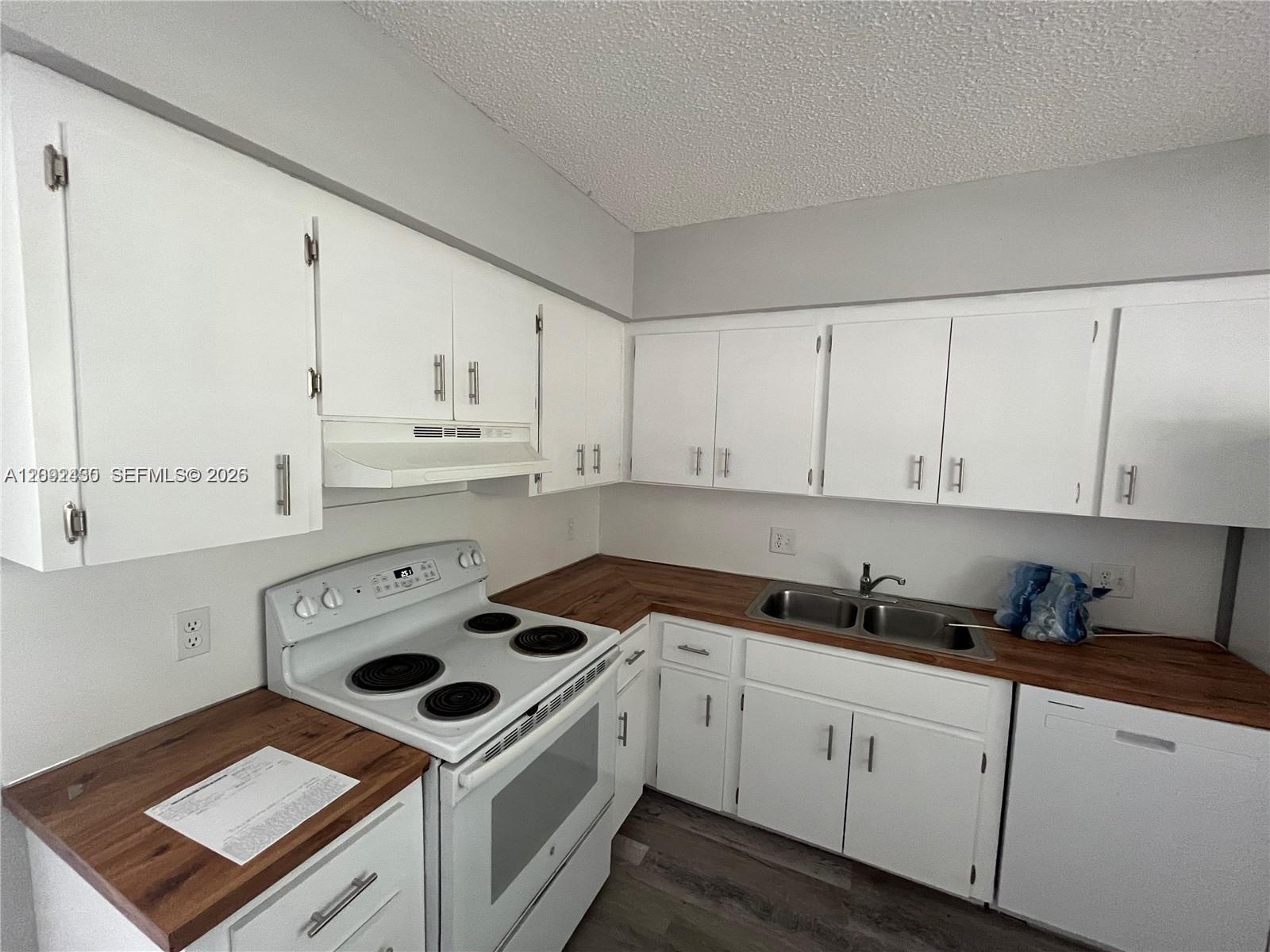 3739 SE 15 St # 2, Dania Beach FL 33004 photo 2