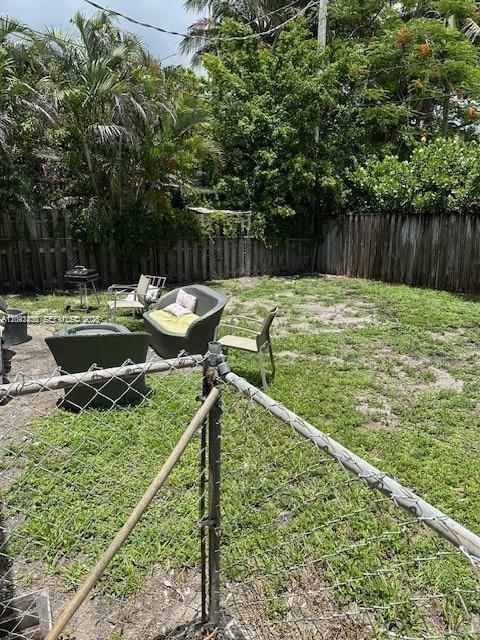 3739 SE 15 St # 2, Dania Beach FL 33004 photo 5