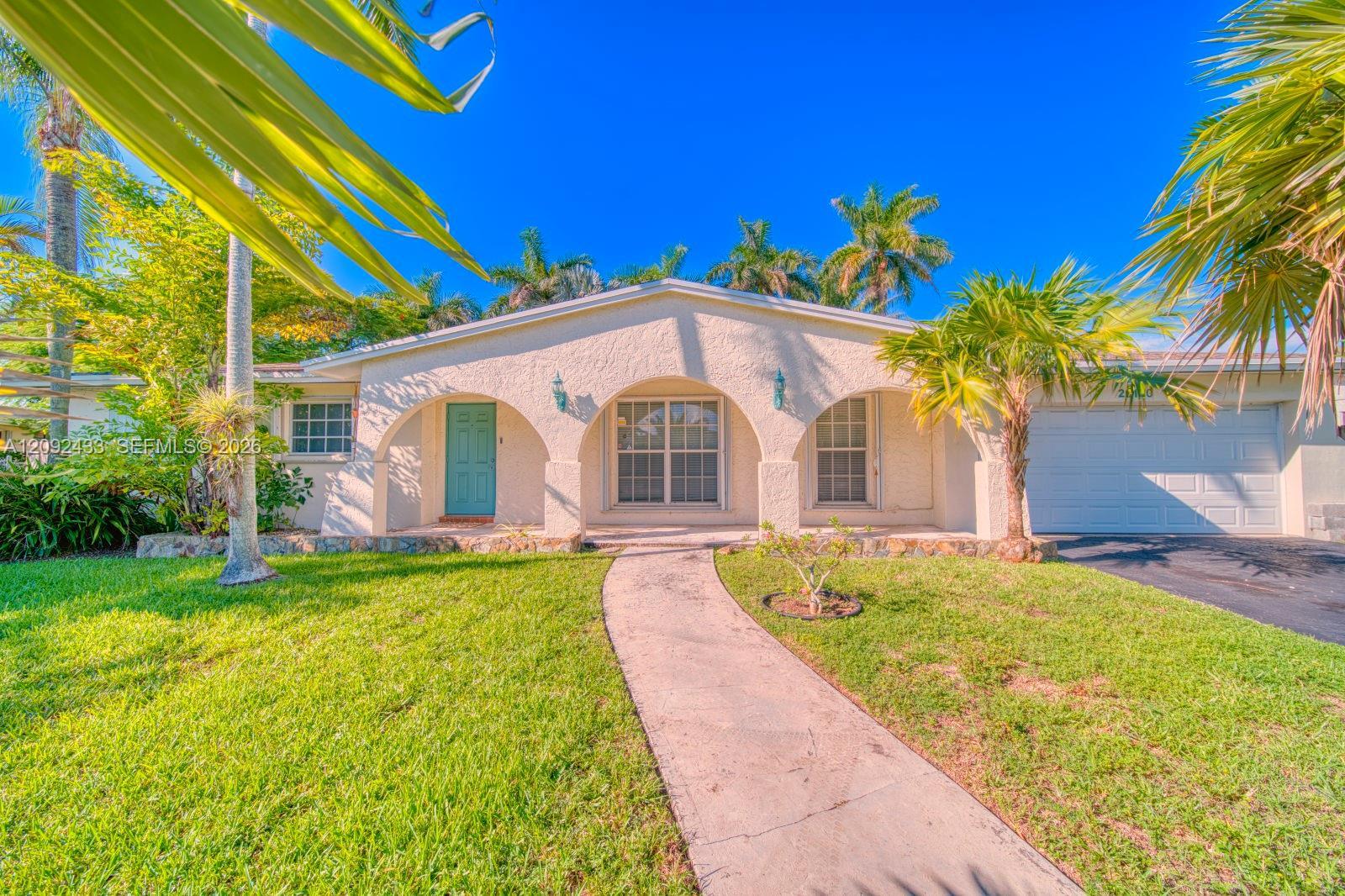 20120 SW 84th Pl, Cutler Bay FL 33189