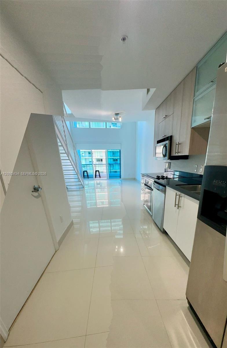 60 SW 13th St # 2618, Miami FL 33130 photo 2