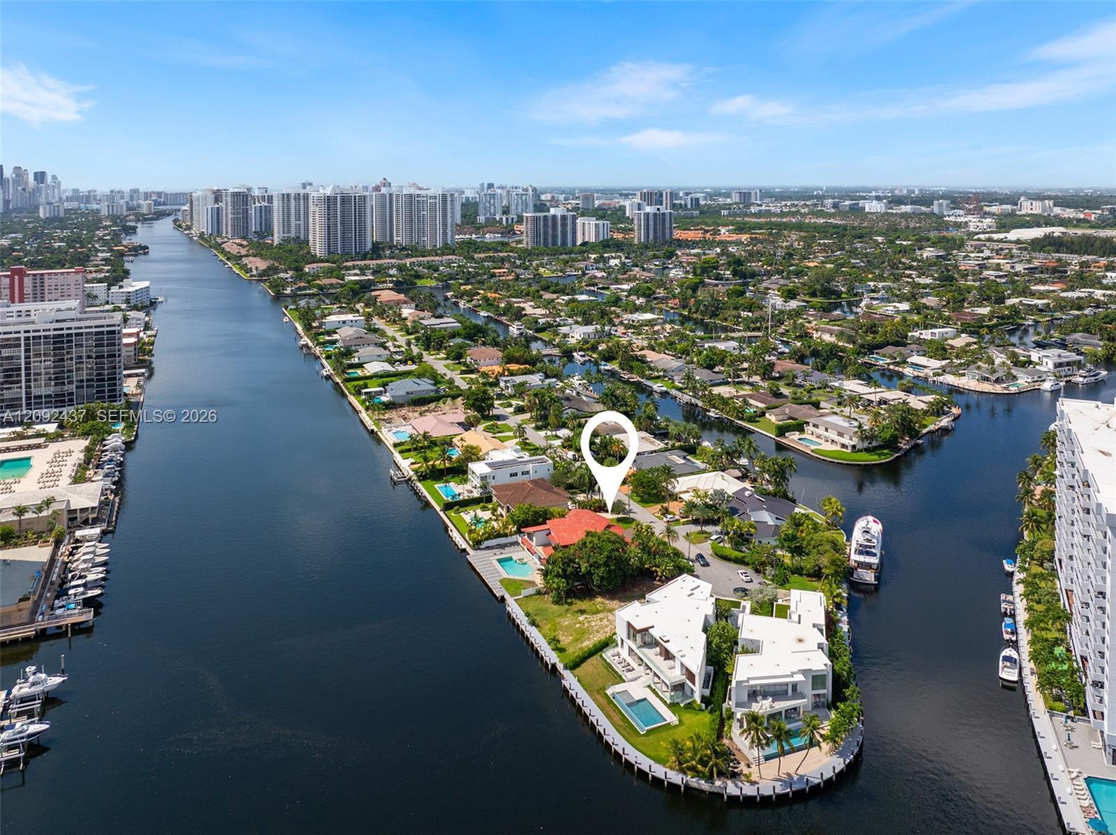 507 Palm Dr, Hallandale Beach FL 33009 photo 2