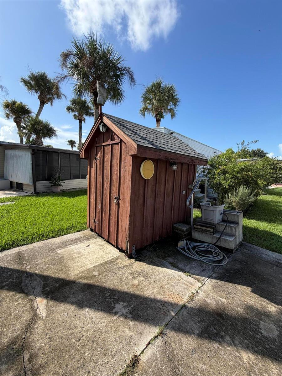 6416 SE 54TH Lane, Okeechobee FL 34974 photo 3