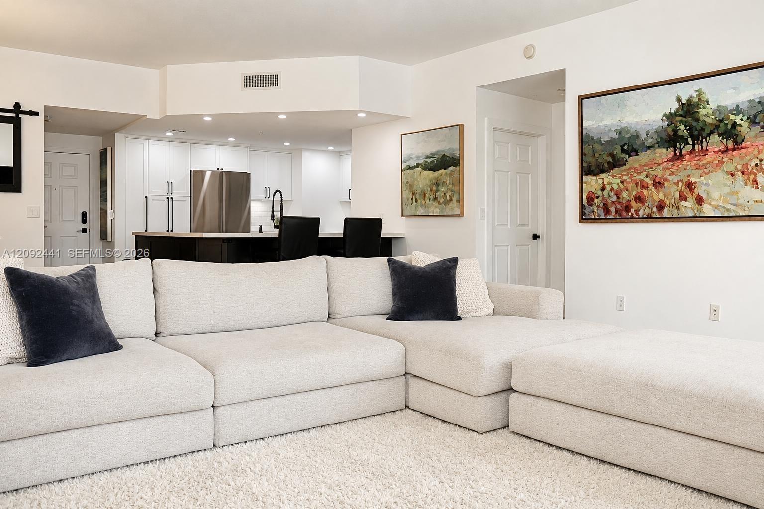 8390 SW 72nd Ave # 610, Miami FL 33143