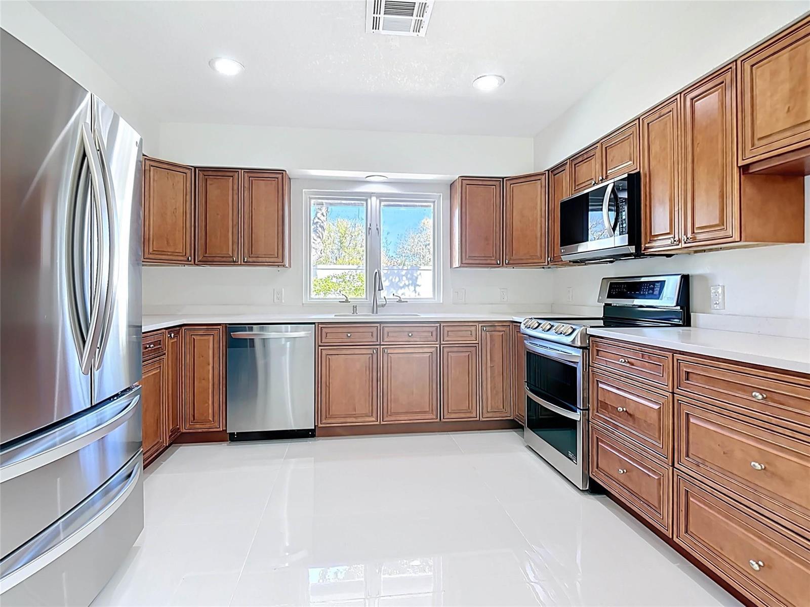 1200 POITRAS Drive, Vero Beach FL 32963 photo 4