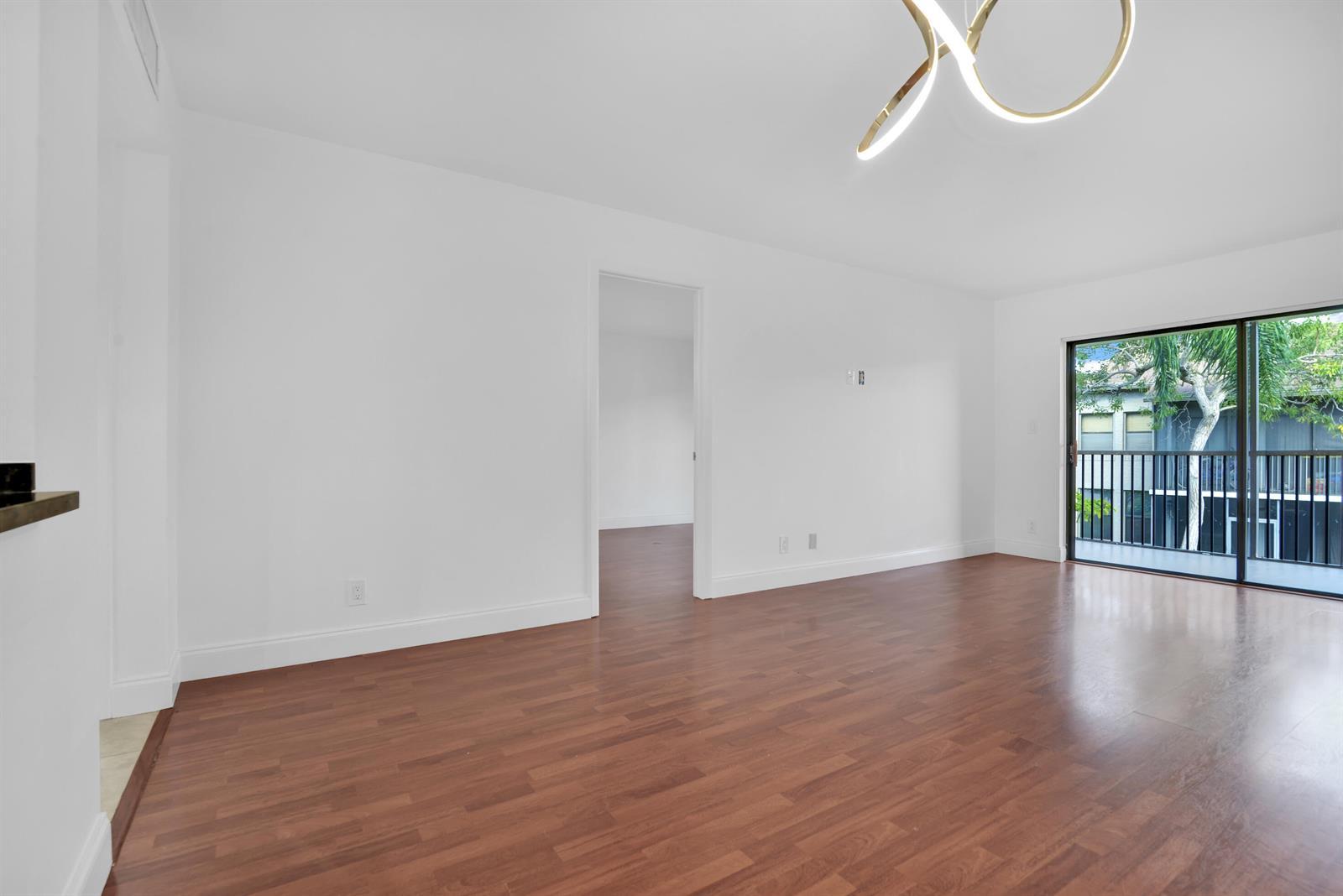 1252 S Military Trail # 1421, Deerfield Beach FL 33442 photo 4