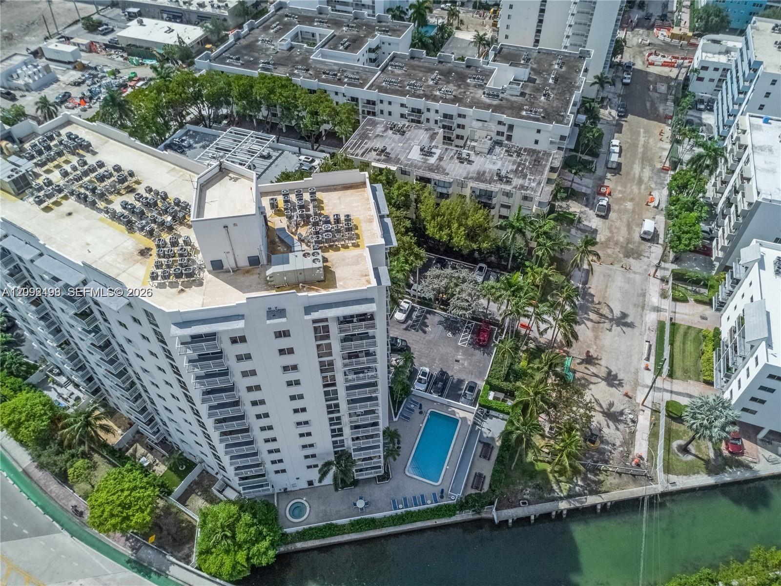 1688 West Ave # 408, Miami Beach FL 33139 photo 2