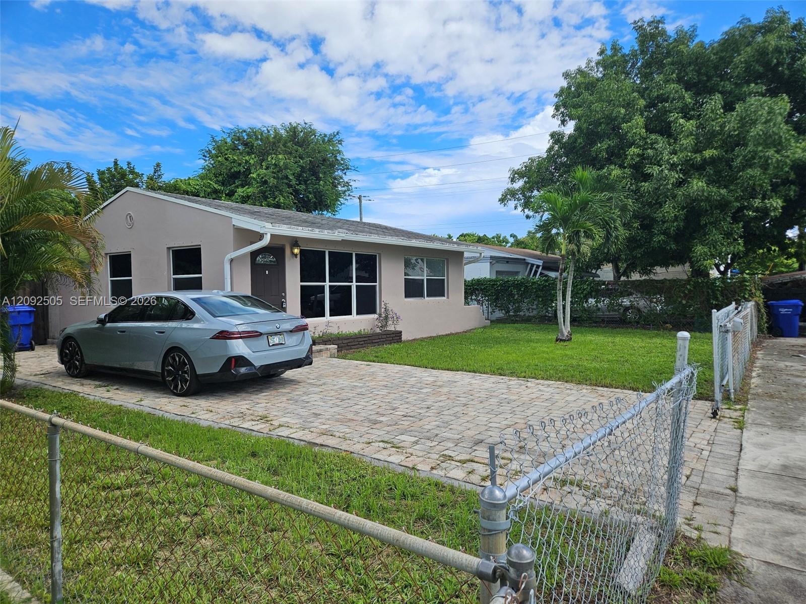2111 Wiley Ct, Hollywood FL 33020 photo 4