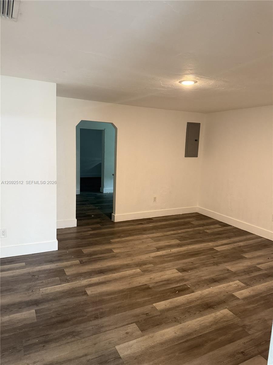 1864 NW 88th Ter, Miami FL 33147 photo 3