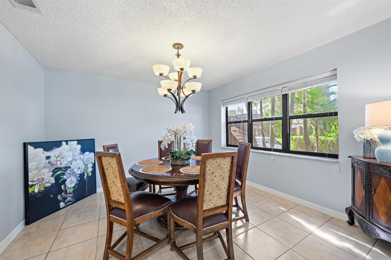 148 WEYBRIDGE Circle # C, Royal Palm Beach FL 33411 photo 4