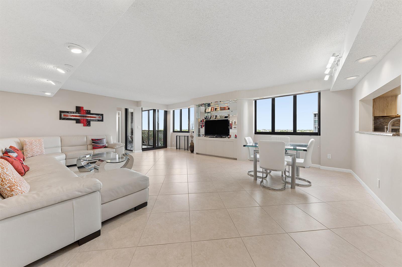 3420 S OCEAN Boulevard # 8T, Highland Beach FL 33487 photo 4