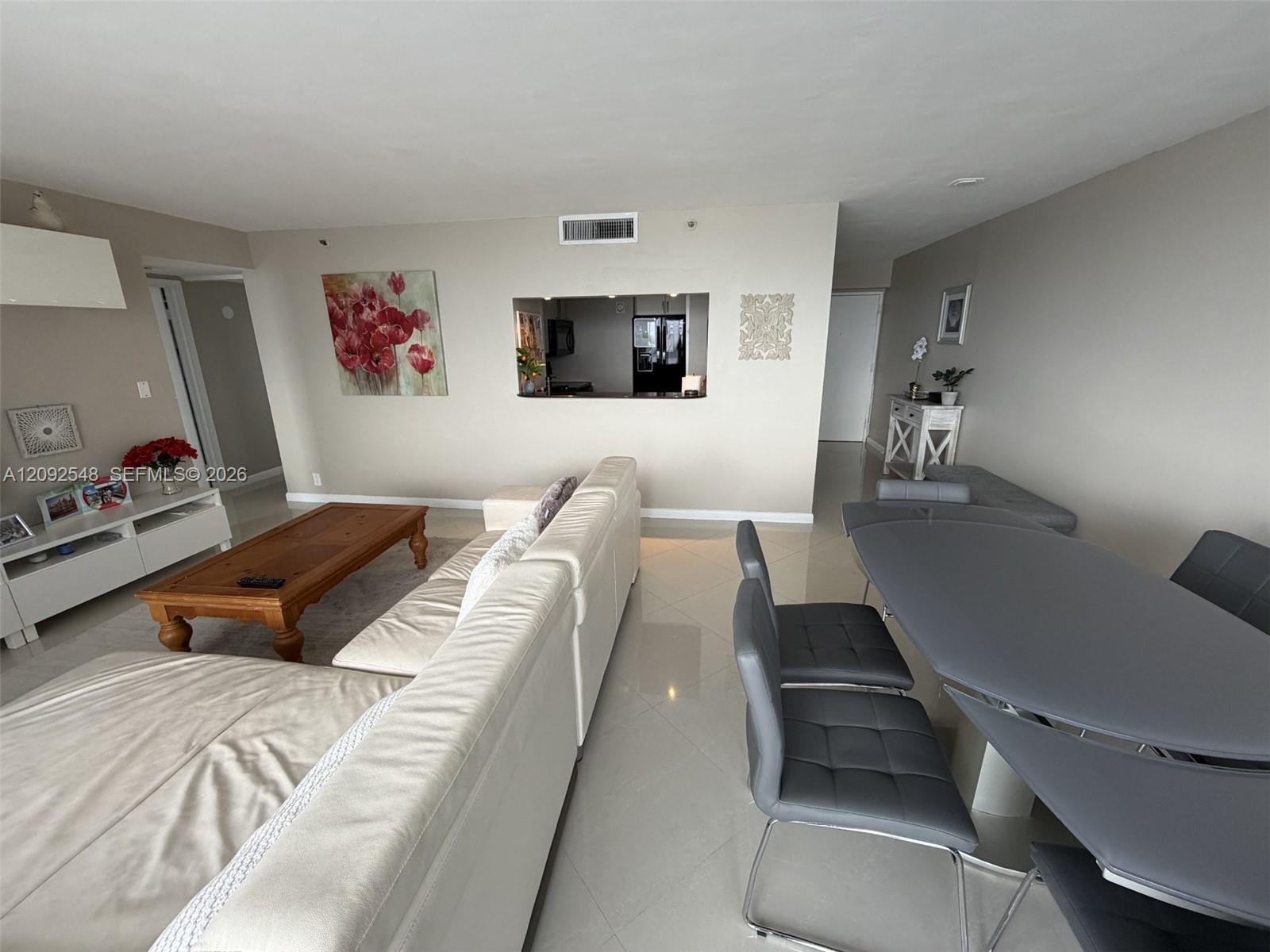 7601 E Treasure Dr # 1407, North Bay Village FL 33141