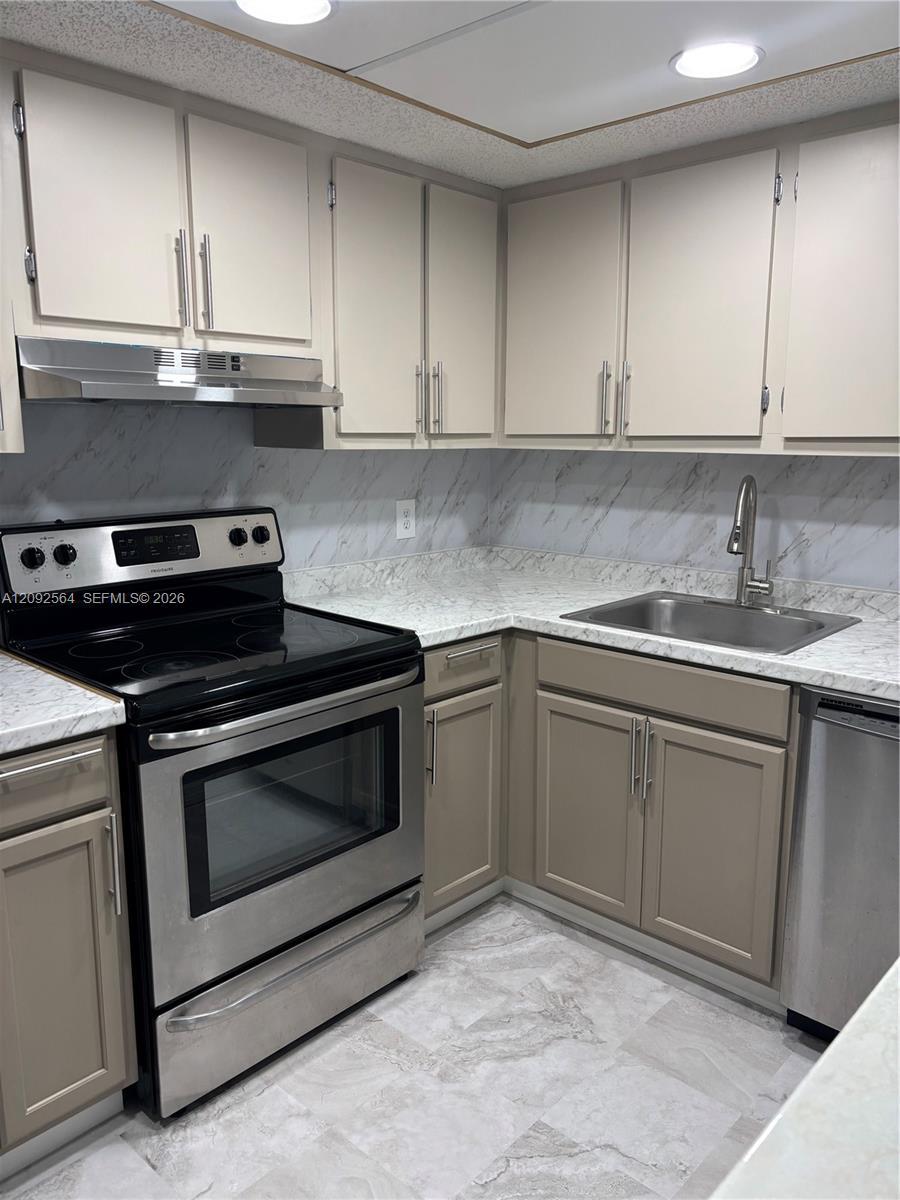 5550 NW 44th St # 312B, Lauderhill FL 33319 photo 3