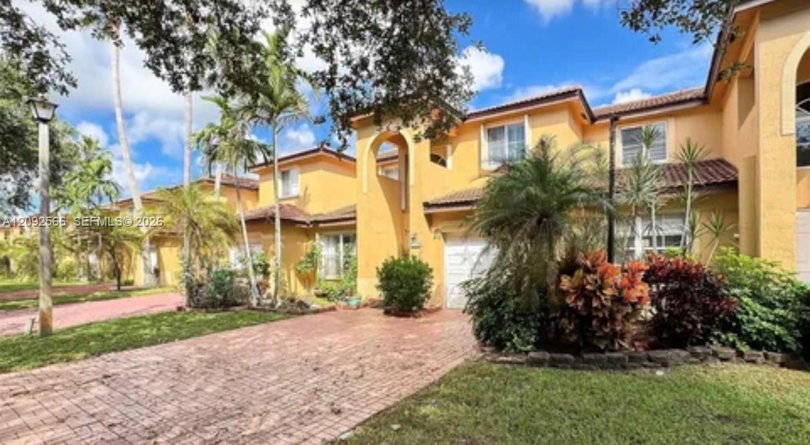 14015 N Forest Oak Cir, Davie FL 33325 photo 2