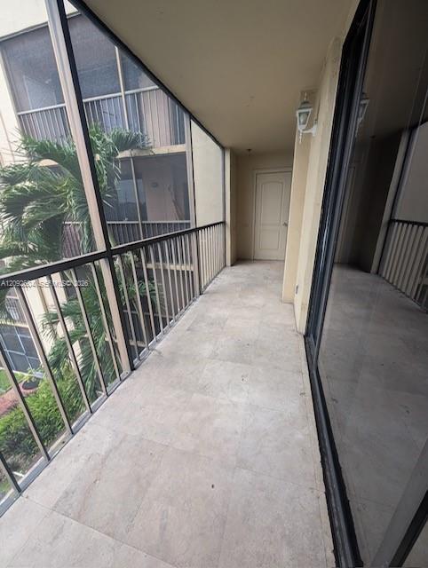 8635 NW 8th St # 303, Miami FL 33126 photo 5