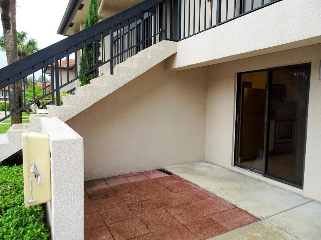 350 Club Circle # 105, Boca Raton FL 33487 photo 2