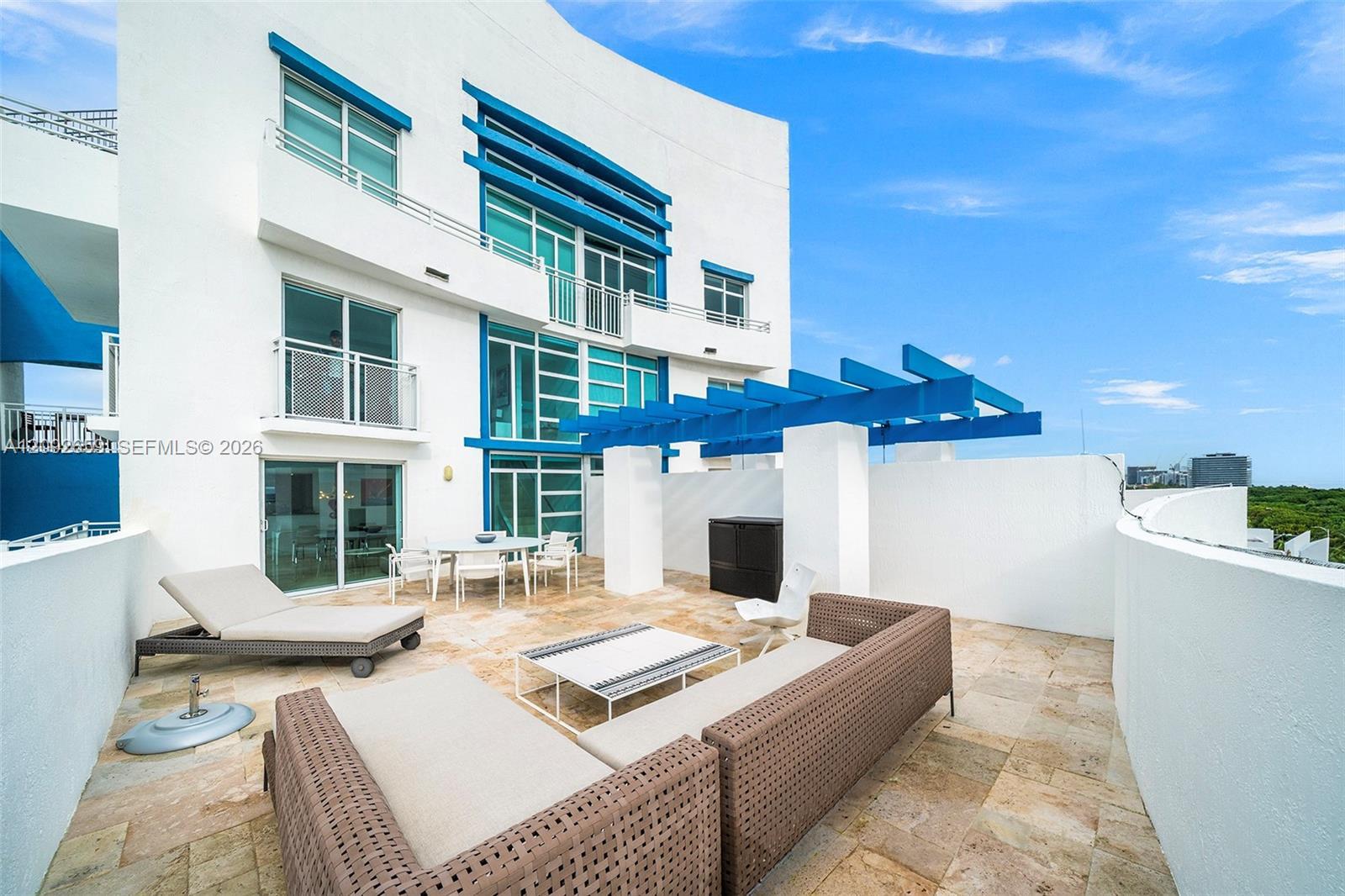 7600 Collins Ave # 1012, Miami Beach FL 33141 photo 2