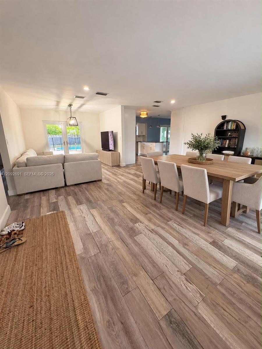 1711 N 47th Ave, Hollywood FL 33021 photo 3