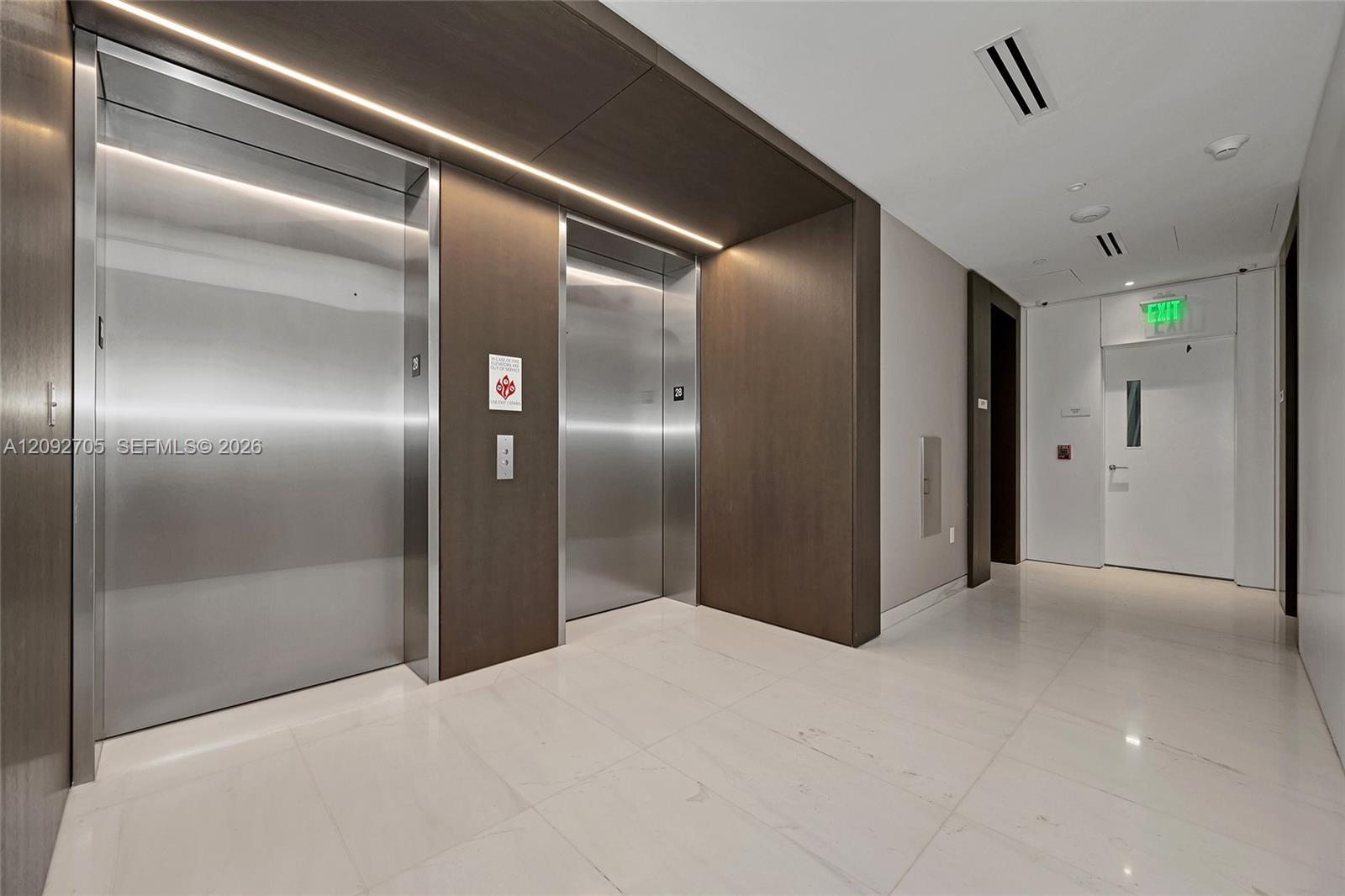 300 Biscayne Blvd Way # 2809, Miami FL 33131 photo 4