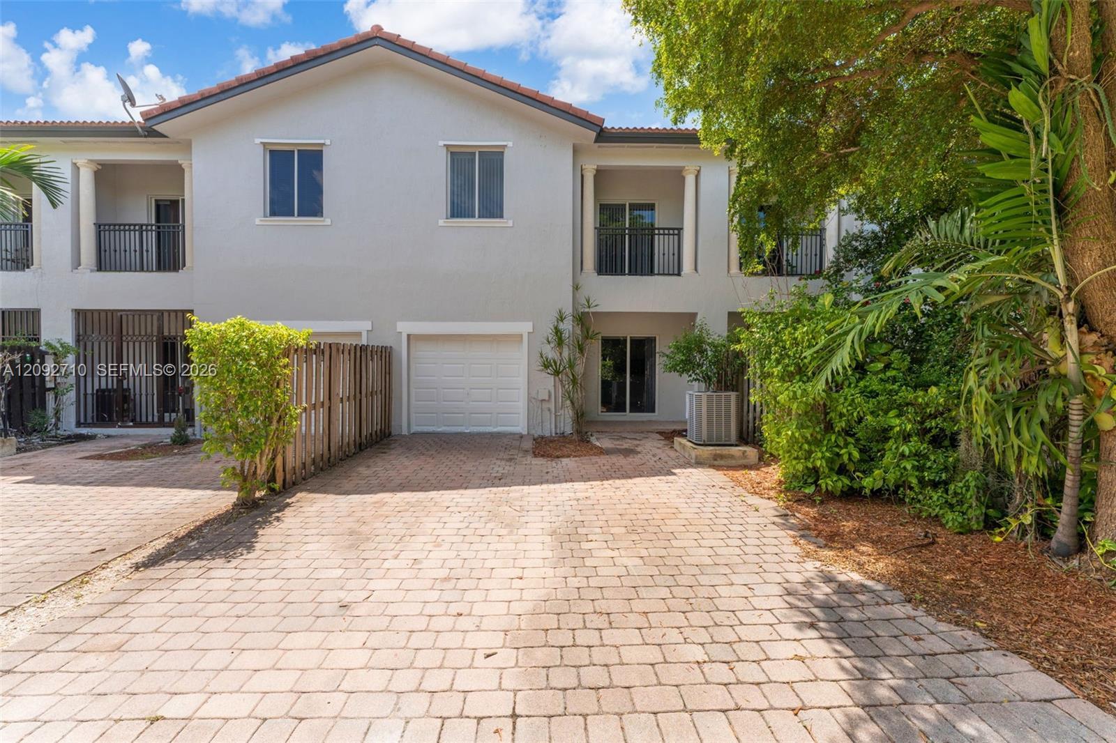 11245 SW 231st Ln, Miami FL 33170