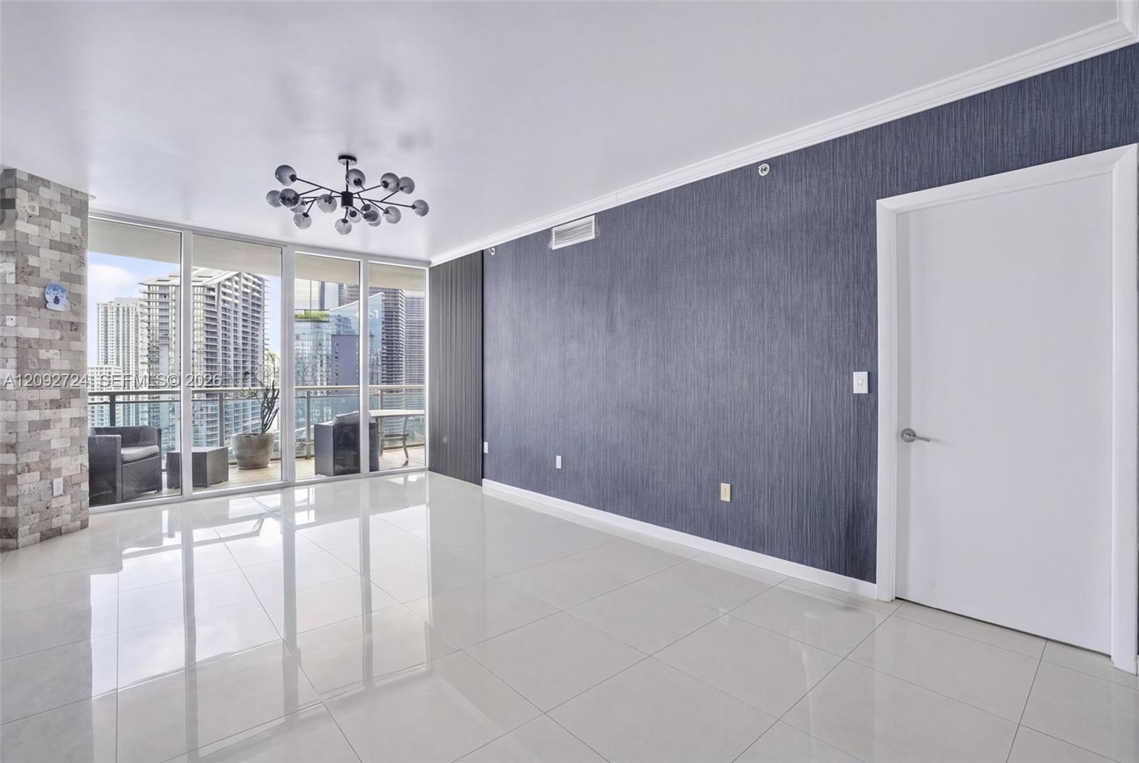350 S Miami Ave # 3602, Miami FL 33130 photo 4