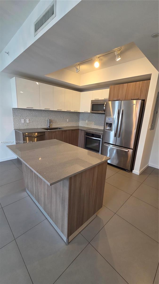 5300 Paseo Blvd # 1109, Doral FL 33166 photo 5
