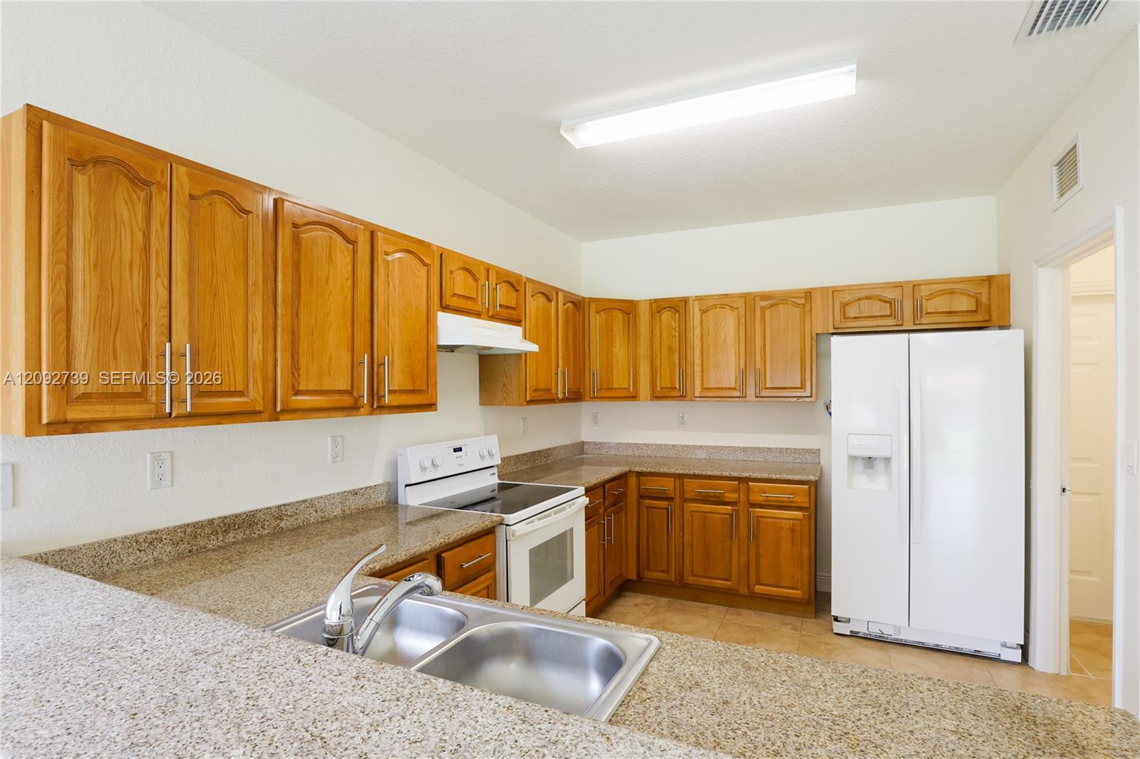 17120 SW 92nd Ct, Palmetto Bay FL 33157 photo 5