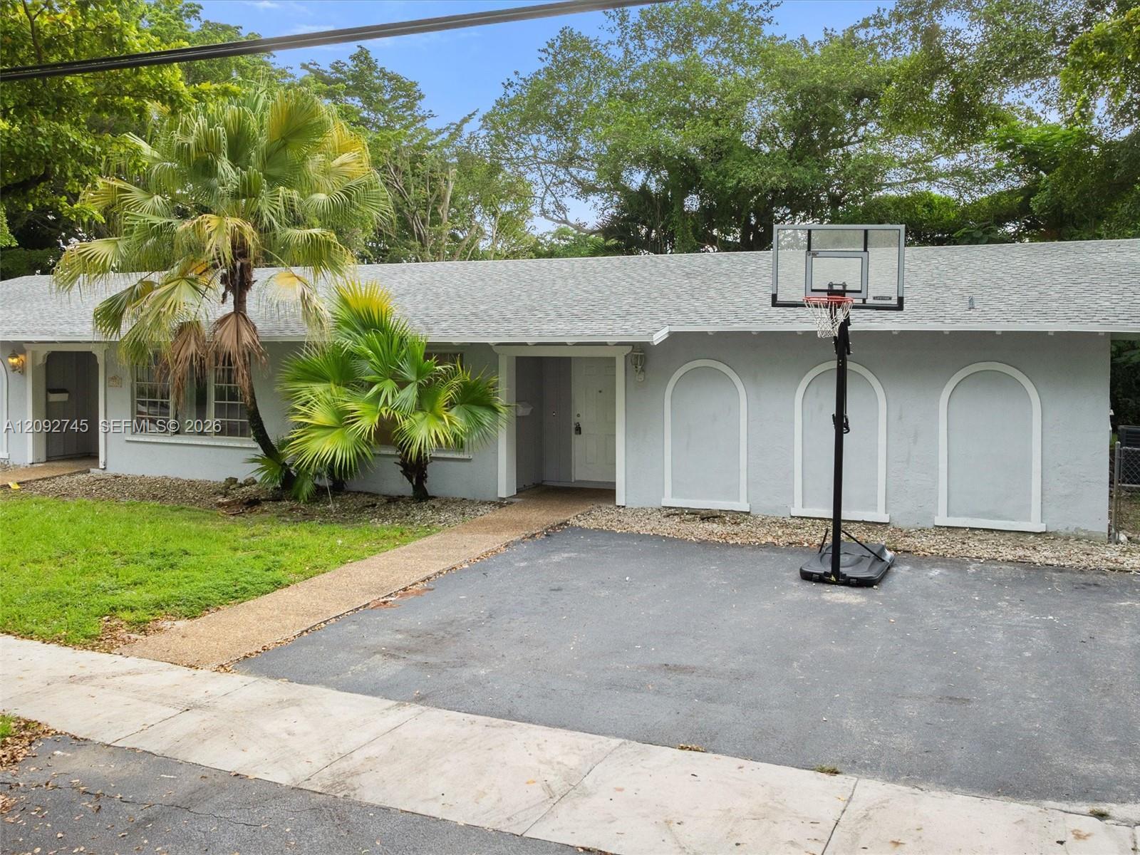 7752 SW 106th St # 7752, Pinecrest FL 33156 photo 2
