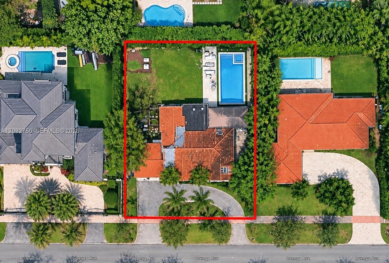421 Luenga Ave, Coral Gables FL 33146
