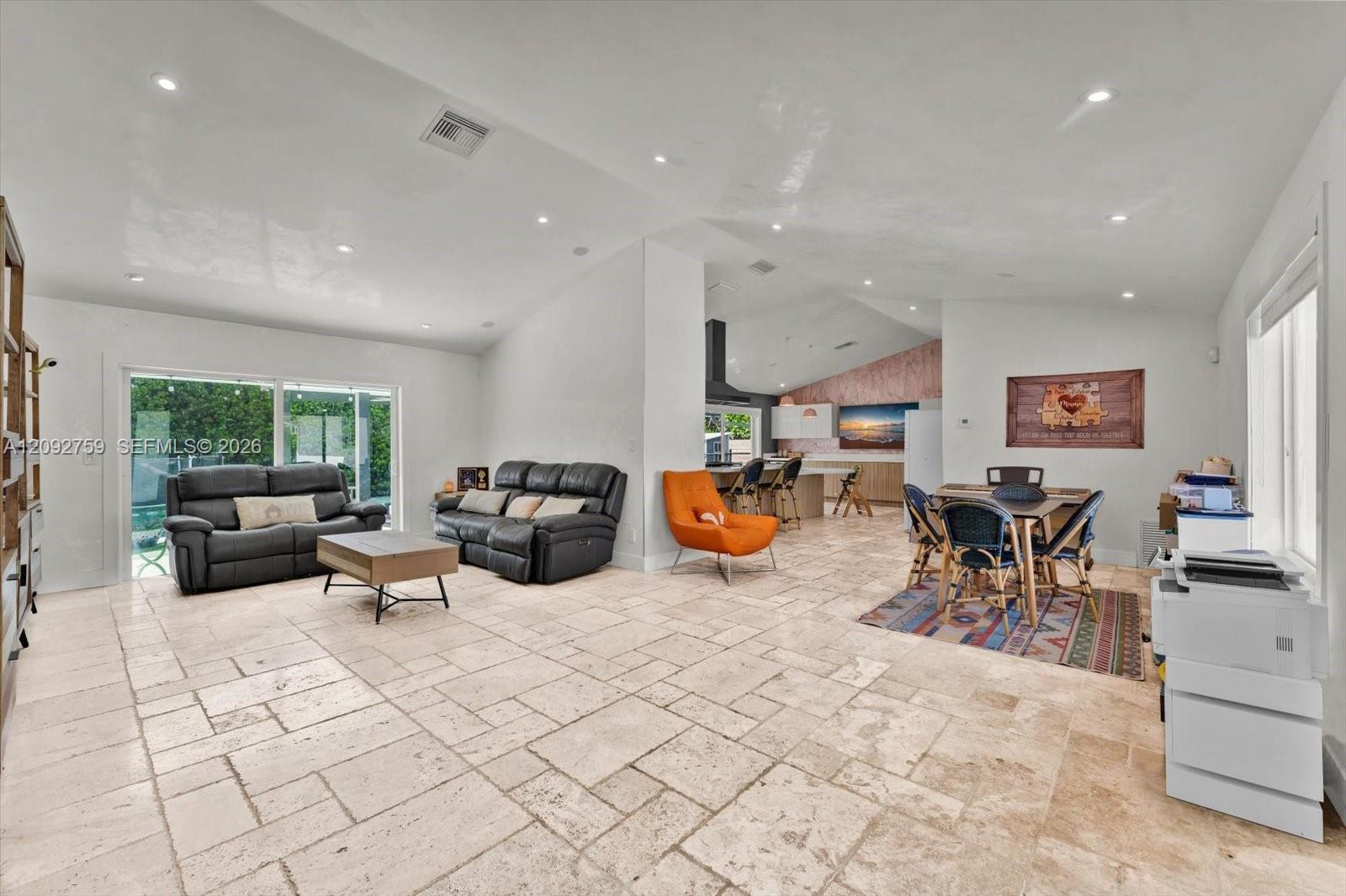 11464 SW 100th Ter, Miami FL 33176 photo 2