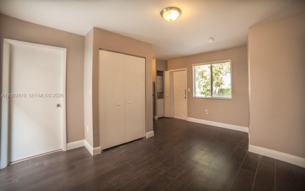 500 SW 9th Ave # 5, Miami FL 33130 photo 2