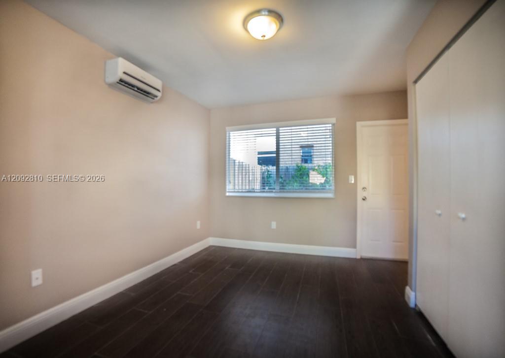 500 SW 9th Ave # 5, Miami FL 33130 photo 3
