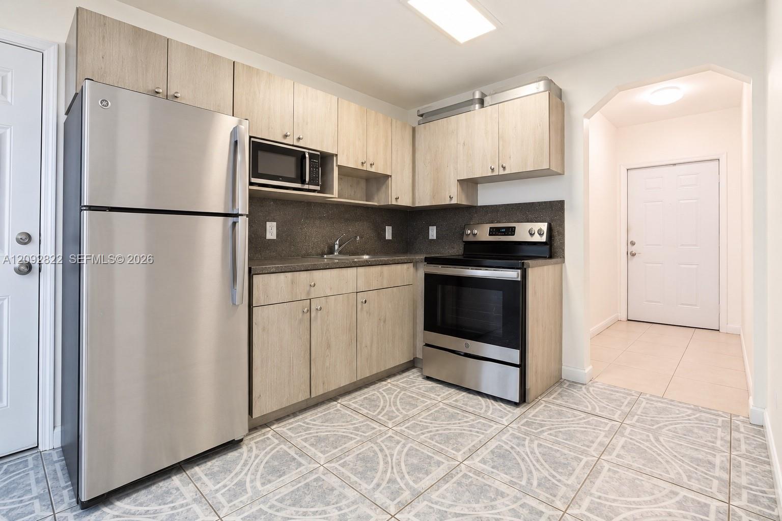 215 NW 67th Ave, Miami FL 33126 photo 4