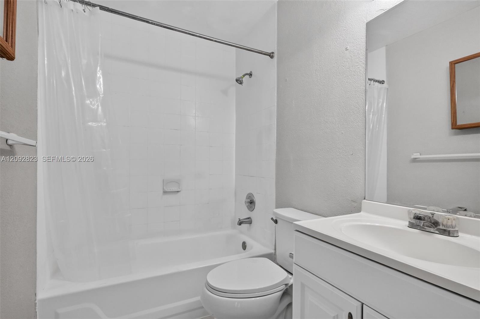 275 W 68th St # 106, Hialeah FL 33014 photo 3