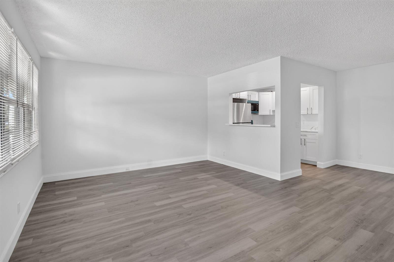 1038 Berkshire B, Deerfield Beach FL 33442 photo 3