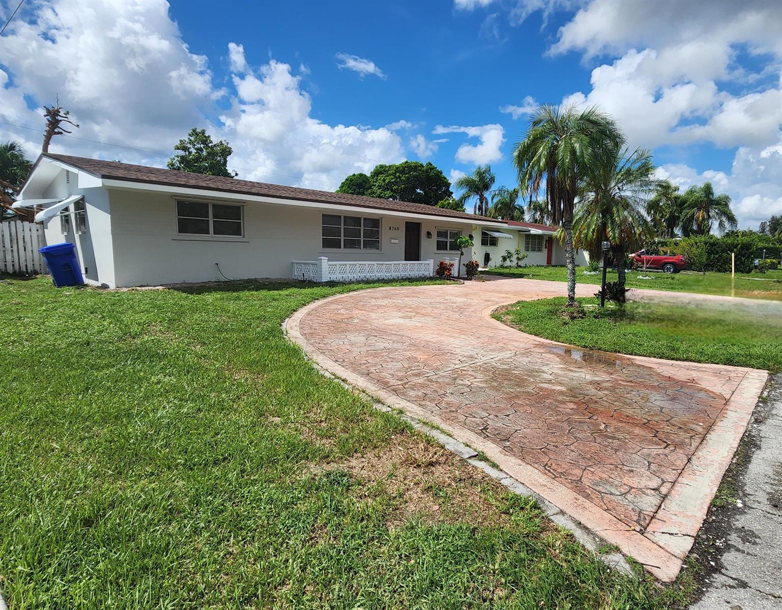 8760 NW 14TH Street, Pembroke Pines FL 33024 photo 4
