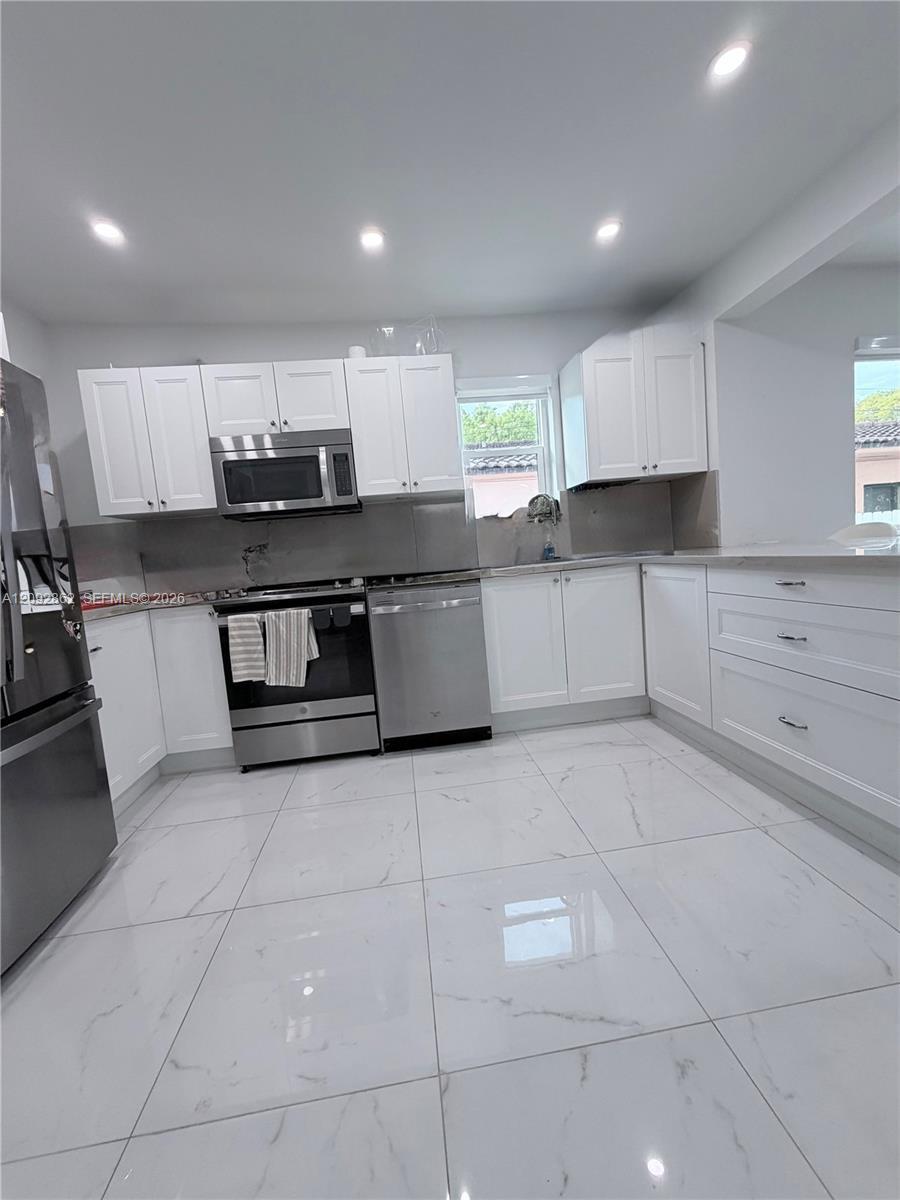 360 SW 20th Rd, Miami FL 33129 photo 4