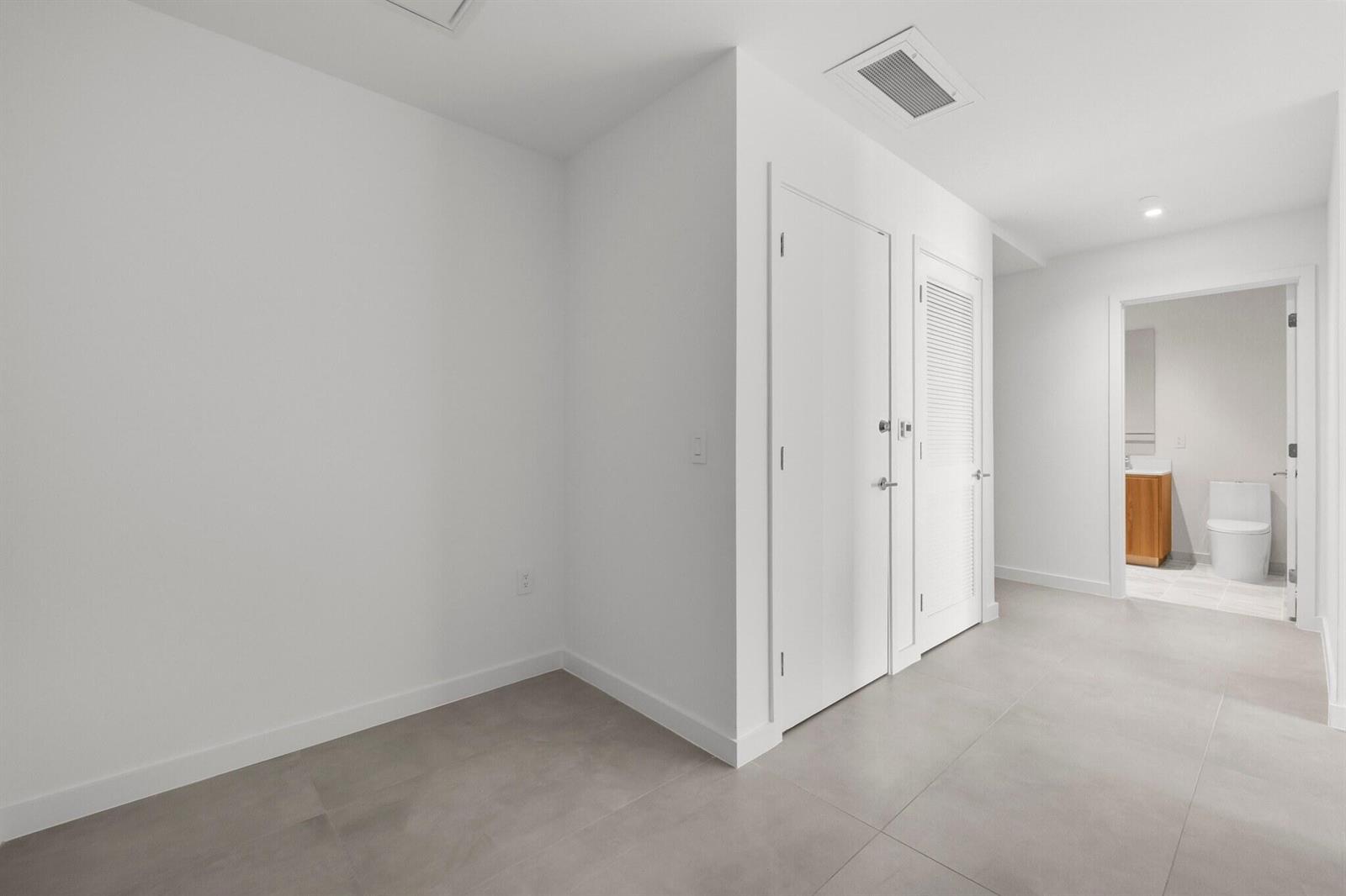 1400 Biscayne Boulevard # 3204, Miami FL 33132 photo 2