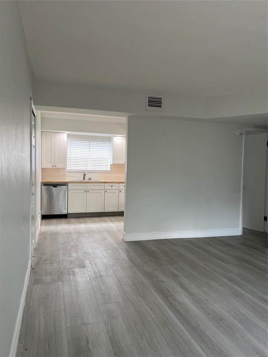 610 NE 29TH Drive # 4, Wilton Manors FL 33334 photo 4