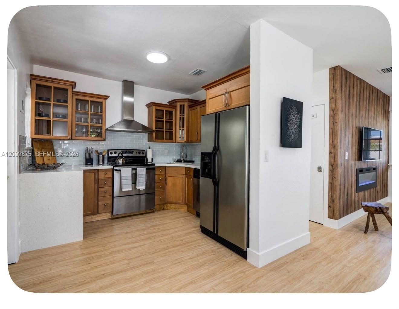 3811 NW 66th Ave, Virginia Gardens FL 33166 photo 2