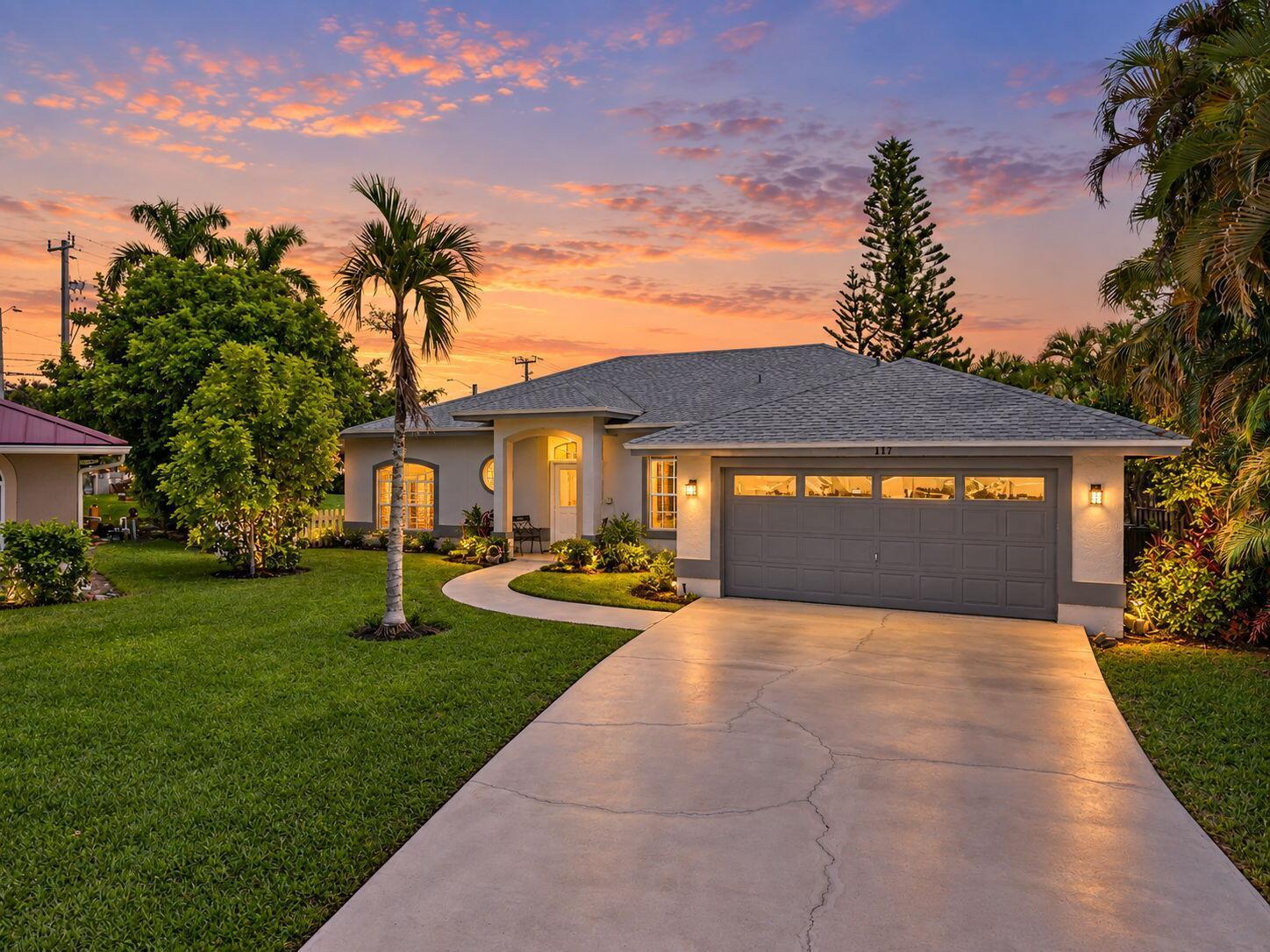 117 Hemingway Court, Royal Palm Beach FL 33411