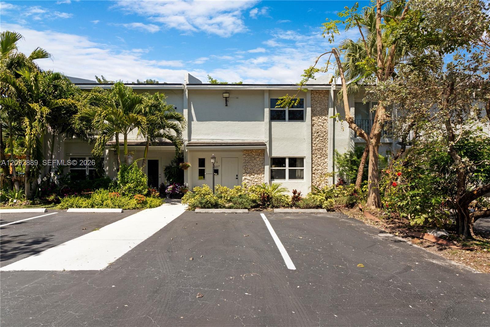 6217 SW 78th St # 2B, South Miami FL 33143 photo 2