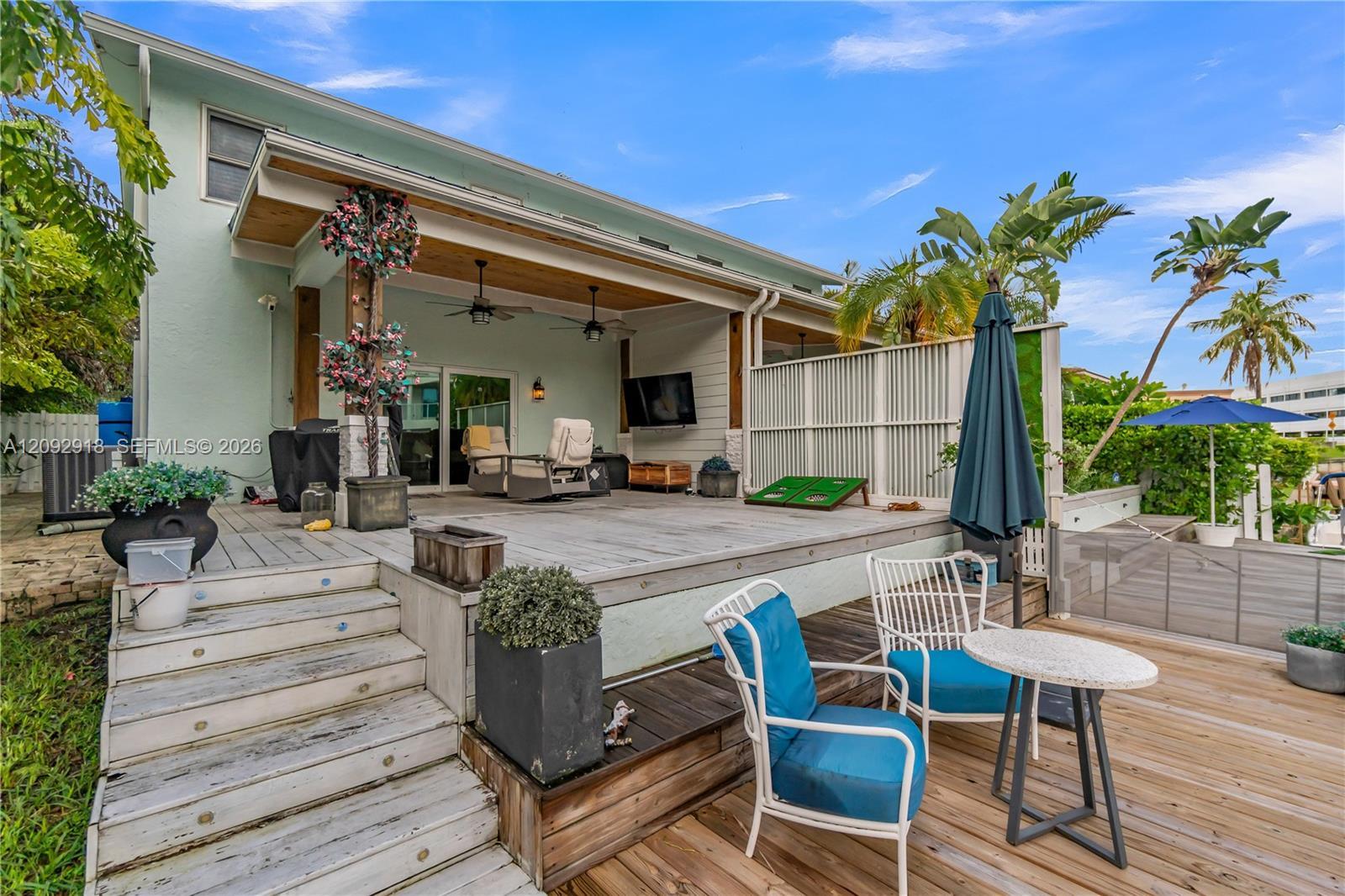 663 Ponce De Leon Dr # 2, Fort Lauderdale FL 33316 photo 3