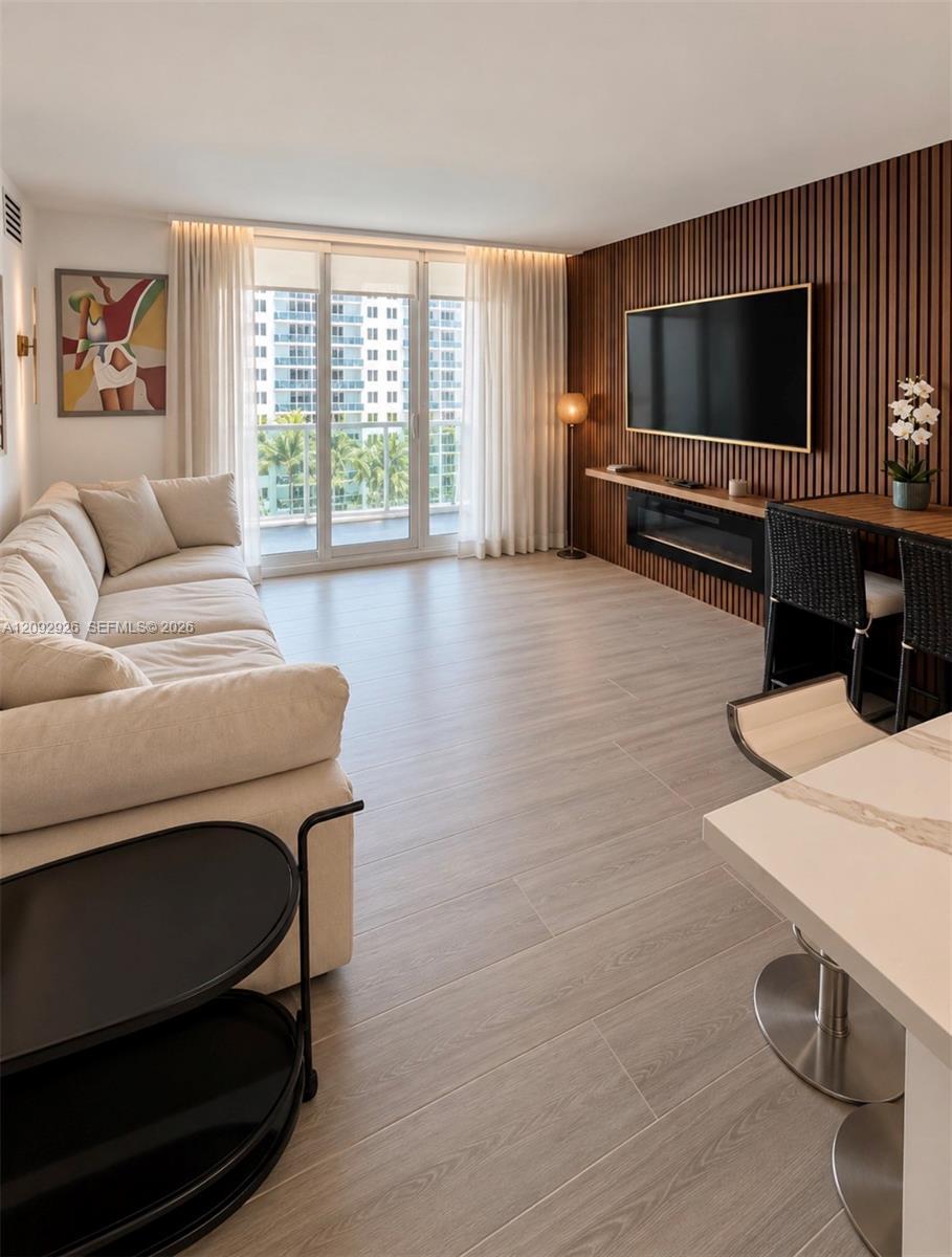 2301 Collins Ave # 1019, Miami Beach FL 33139 photo 4