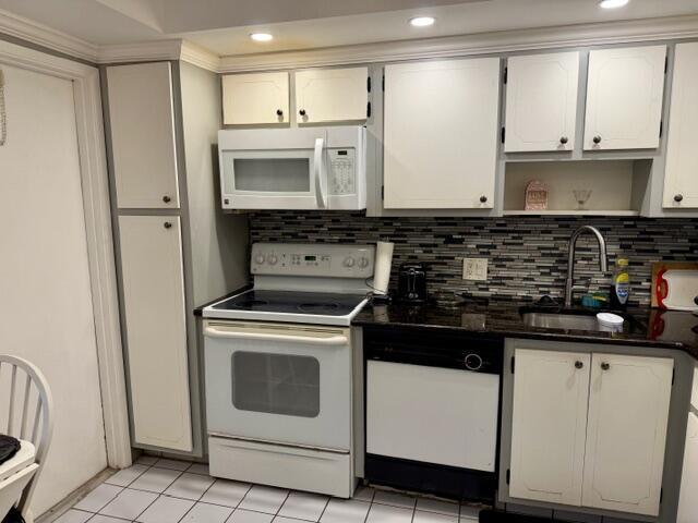 2600 S Course Drive # 107, Pompano Beach FL 33069 photo 2