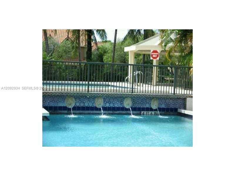18346 NW 68th Ave # C, Hialeah FL 33015 photo 2