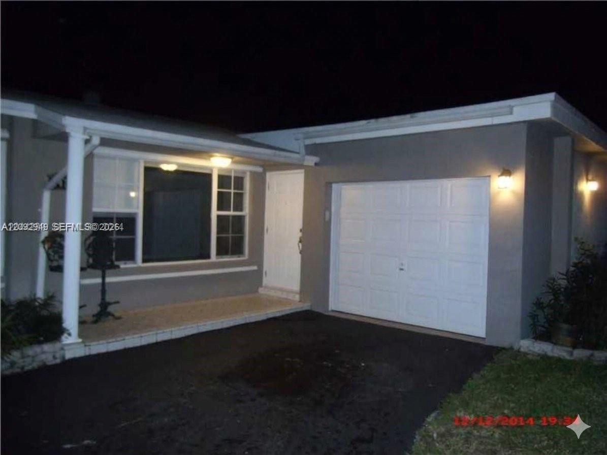 9470 NW 24th ST, Sunrise FL 33322 photo 3