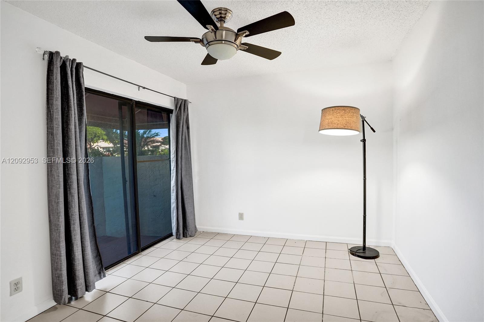 105 Liberty Ct, Deerfield Beach FL 33442 photo 5