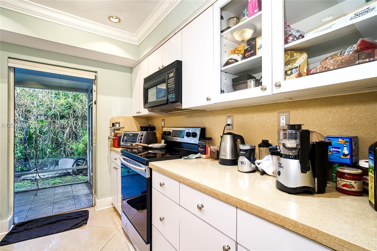 1457 Atlantic Shores Blvd # 2, Hallandale Beach FL 33009 photo 4