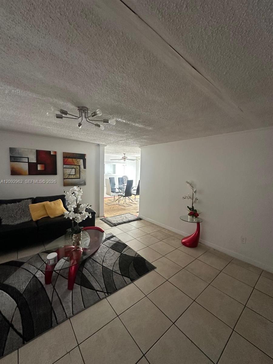 21551 NW 3rd Pl, Pembroke Pines FL 33029 photo 4