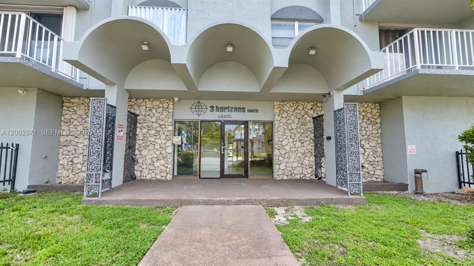1465 NE 123rd St # 505, North Miami FL 33161 photo 2